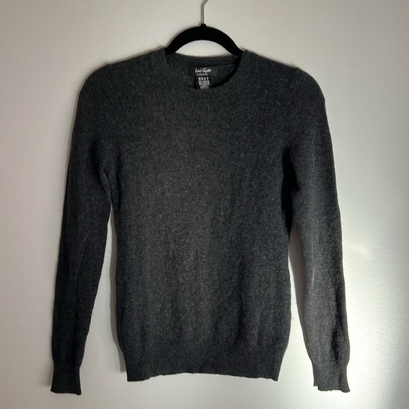 100% cashmere crewneck sweater - Picture 1 of 3